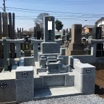 鶴ヶ島市の墓地に天竜青みかげ石が完成しました。